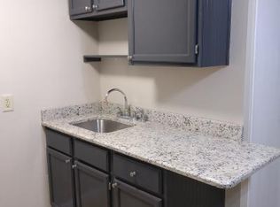 1021 Sill Ave APT 5, Aurora, IL 60506