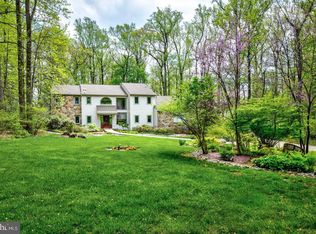 348 Sugartown Rd, Devon, PA 19333