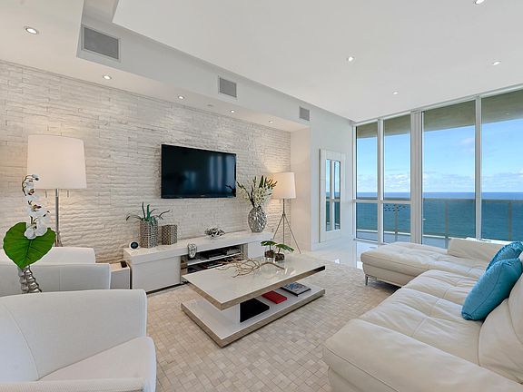 3rd image of 15901 Collins Ave APT 1401