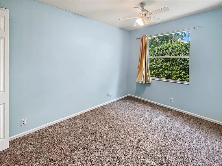 2662 SW Newberry Ct — Photo 17