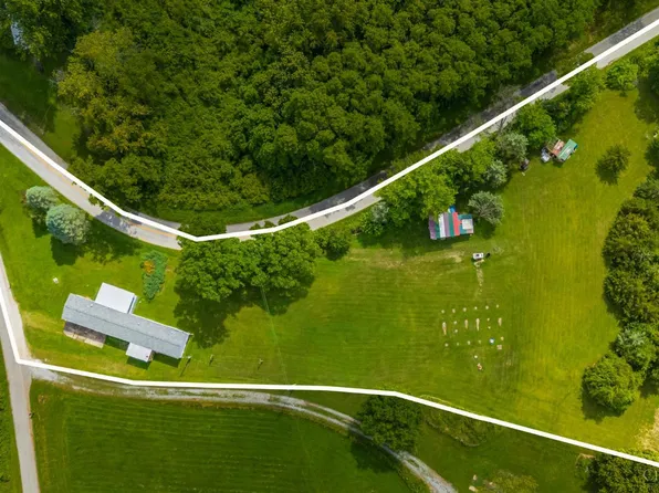 33 Stricklett Rd, Manchester, OH 45144