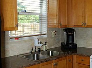 1541 NW 81st Ave, Pembroke Pines, FL 33024