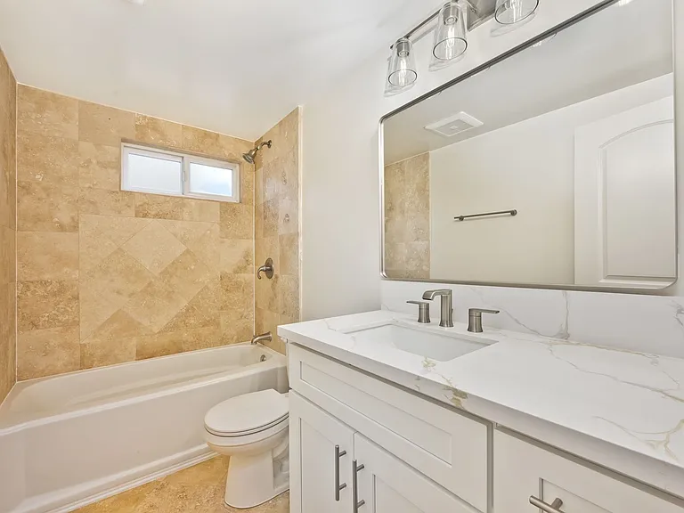 1318 Agate St — Photo 19