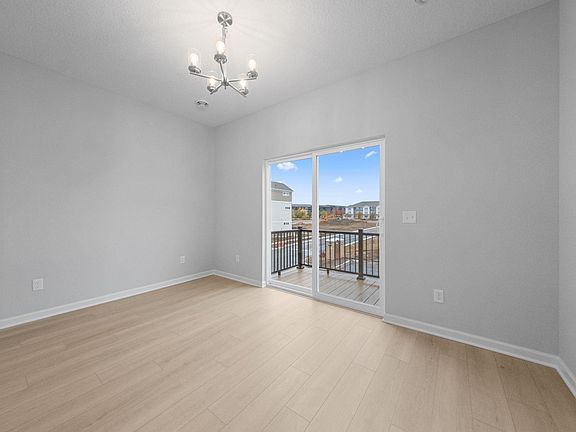 5th image of 14618 Rhinestone St NW