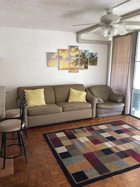 1687 Pensacola St — Photo 3