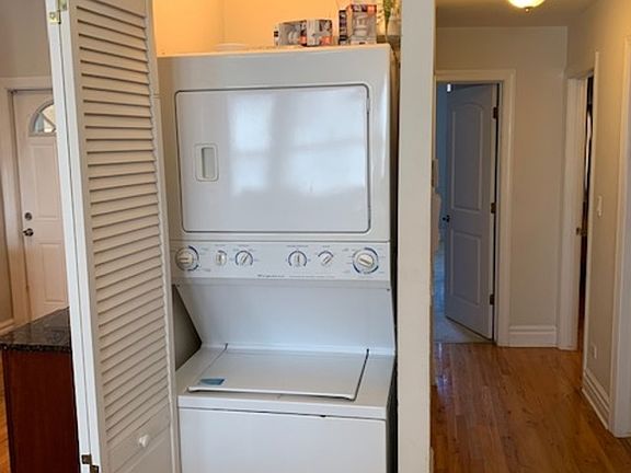 4th image of 504 E 49th St #2