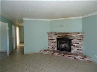 3rd image of 4717 Zinfandel Ave