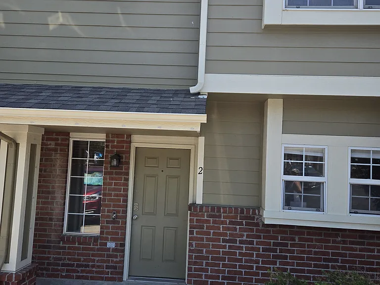 Front Door - 9130 Gale Blvd #2