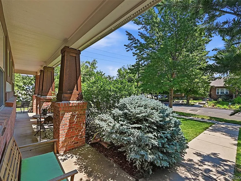 803 S Clarkson St — Photo 29