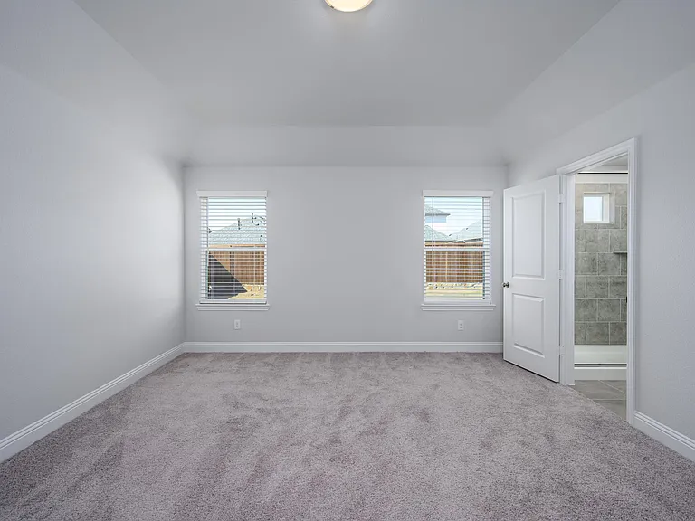 501 Amenduni Ln — Photo 14