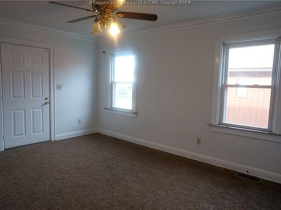 4th image of 5221 Ohio St