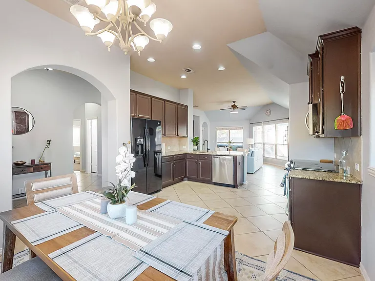 6904 Dream Dust Dr — Photo 30