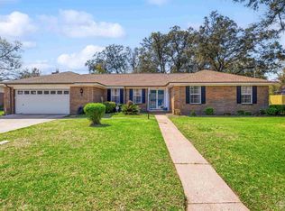 7865 Chesterfield Rd, Pensacola, FL 32506