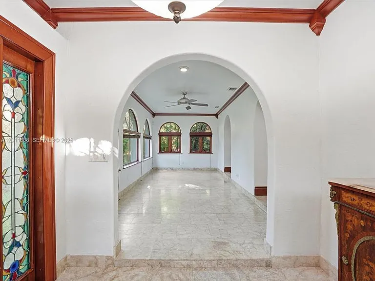1137 Asturia Ave — Photo 23