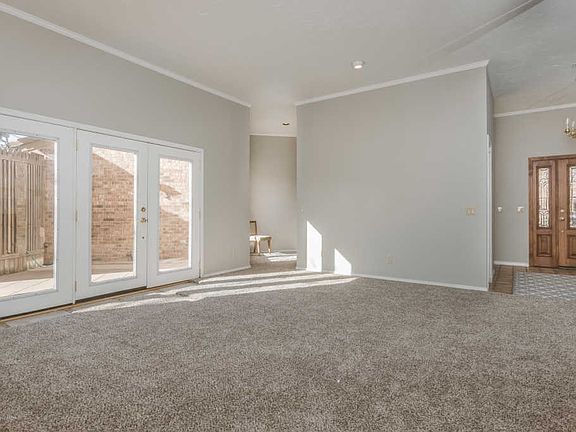 4th image of 3205 Amberwood Ln