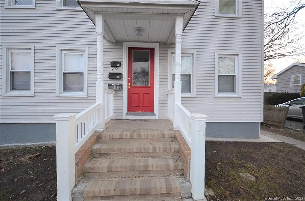 159 Vesper St — Photo 2