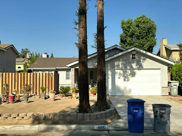 6133 N Barcus Ave, Fresno, CA 93722