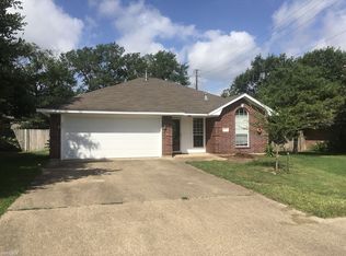 4500 Pembrook Ln, Bryan, TX 77802