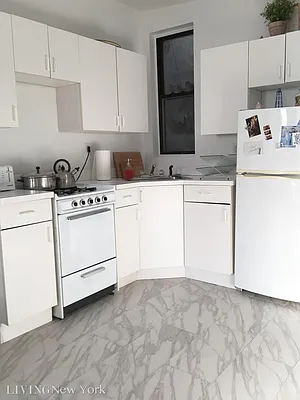 Rented by Living New York | media 10
