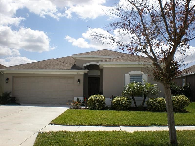 1st image of 819 Parker Den Dr