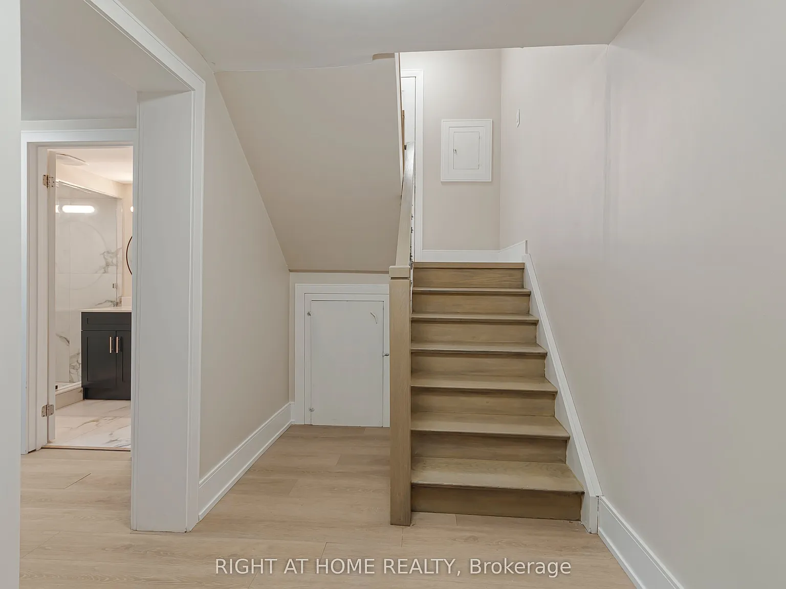 1 bed, $1,900 — Photo 3