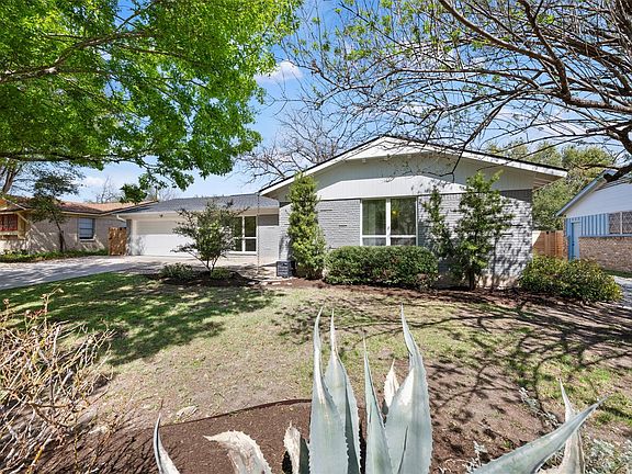 3rd image of 5507 Mapleleaf Dr