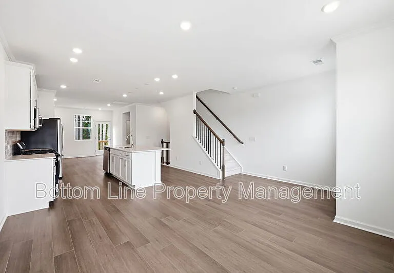 3146 Gypsum Dr — Photo 29