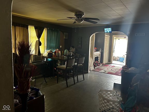 3rd image of 3748 N Whittier Pl
