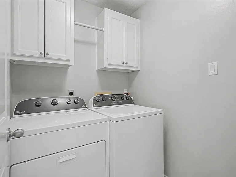 21702 Cayman Point Dr — Photo 36