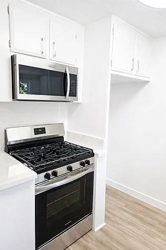 Floor plan 2bd 1 bth