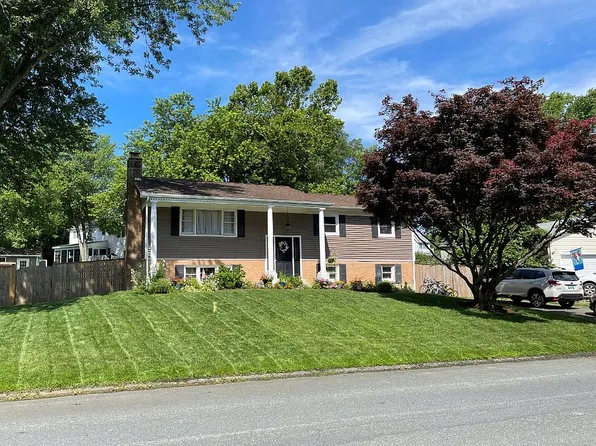 4108 Waterview Dr, Edgewater, MD 21037