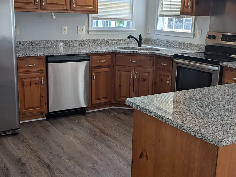 13103 Liberty Point Ct — Photo 18