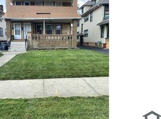1542 Eddington Rd, East Cleveland, OH 44118
