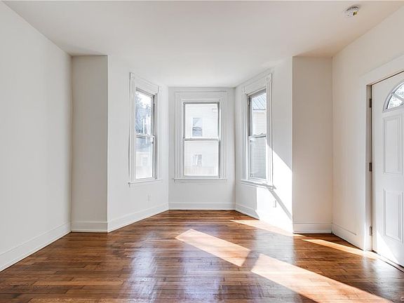 5th image of 3117 Enslow Ave