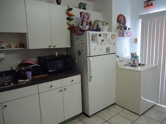 3rd image of 21390 NW 40th Circle Ct