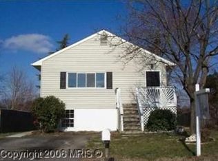 132 Oakwood Rd, Edgewater, MD 21037