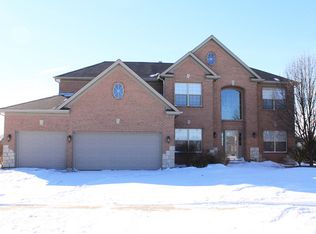 368 Kingsbury Dr, Dekalb, IL 60115