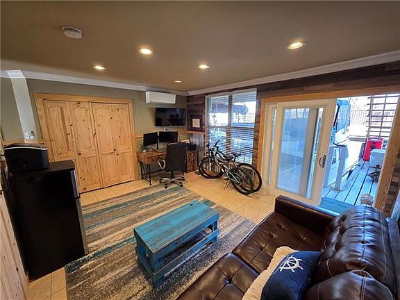 4th image of 127 Highway 22 E APT E12