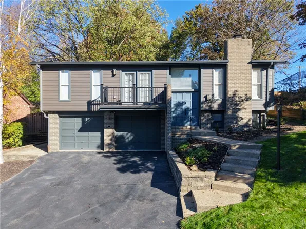 4 Bethany Dr, Pittsburgh, PA 15215
