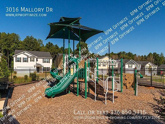 2nd image of 3016 Mallory Dr