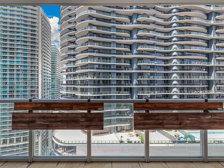1050 Brickell Ave #2320 — Photo 36