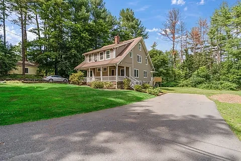 36 Maple Ave Photo 1