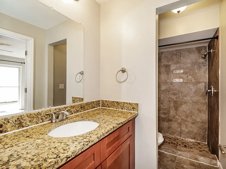 225 Bayhead Dr — Photo 14