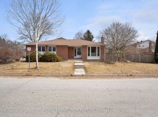 222 Centre St W, Richmond Hill, ON
