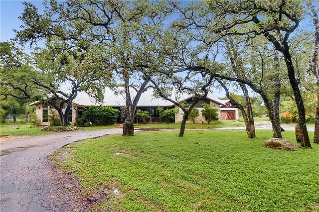 1st image of 42 Country Oaks Dr