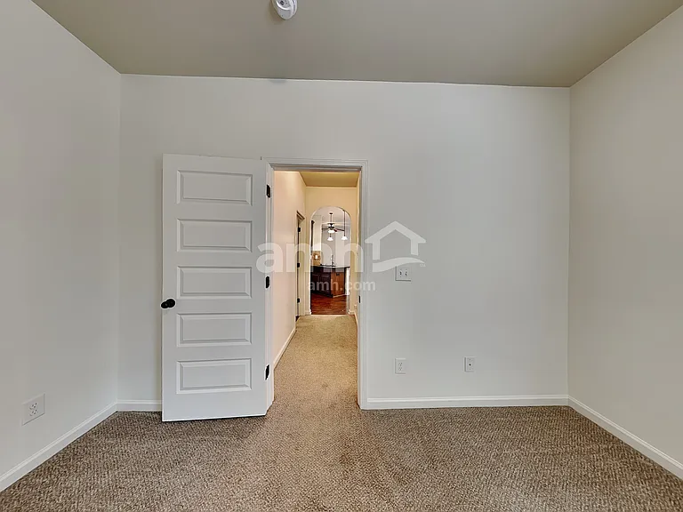 272 Oak Branch Dr — Photo 17