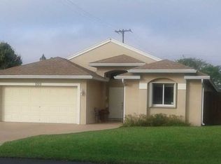 1220 NW 79th Way, Pembroke Pines, FL 33024