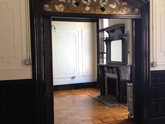 3rd image of 1325 Pacific St APT 2
