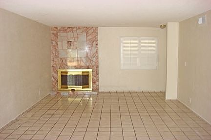 2nd image of 2021 Miramar St