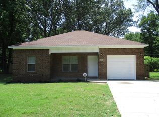 1511 Cloverdale Rd, Jacksonville, AR 72076
